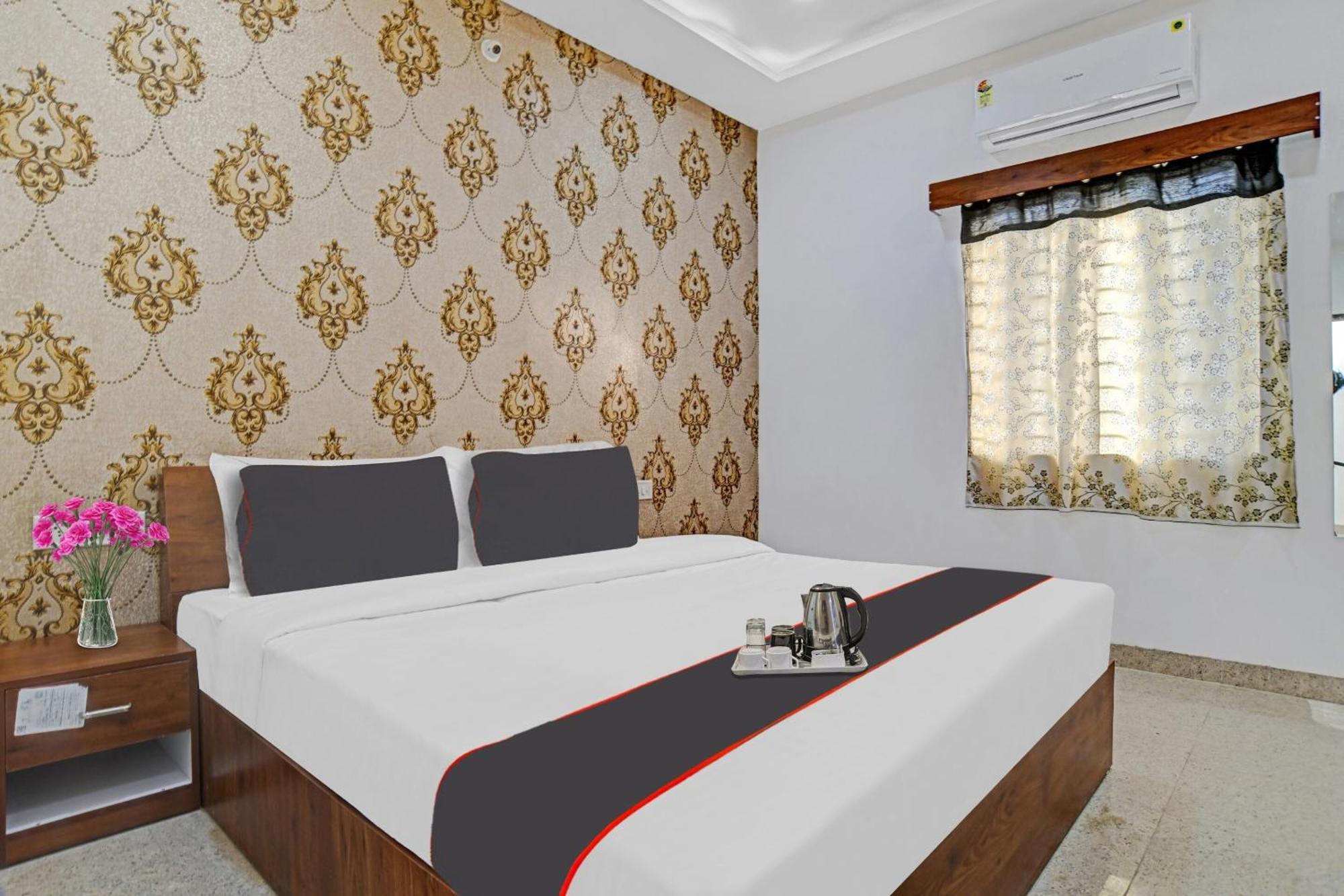Hotel O Shivaay Indaur Kültér fotó
